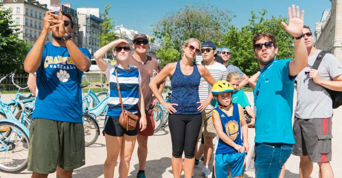 Best of Paris Bike Tour - Eiffel Tower area: the view you came for, with no marathon wait
