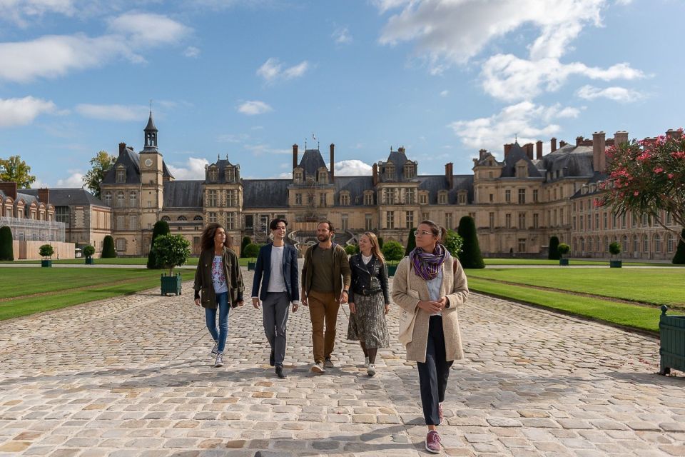 Fontainebleau & Vaux-le-Vicomte Châteaux Day Tour from Paris - Comfort, Headsets, and Day-Saver Tips