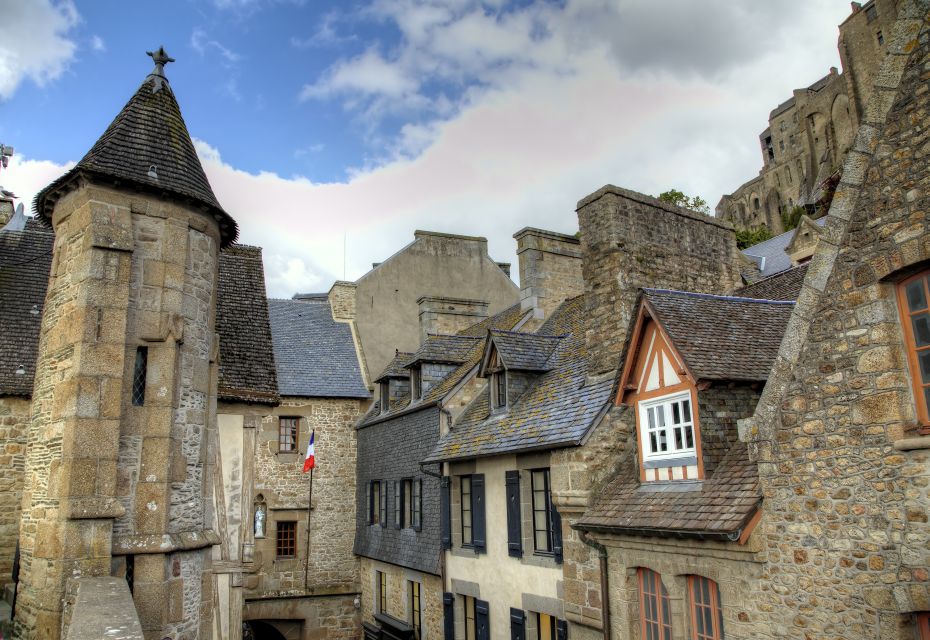 From Paris: 2-Day Normandy & Brittany Tour - Day 2: Saint-Malo ramparts and cathedral—Brittany feels different, fast