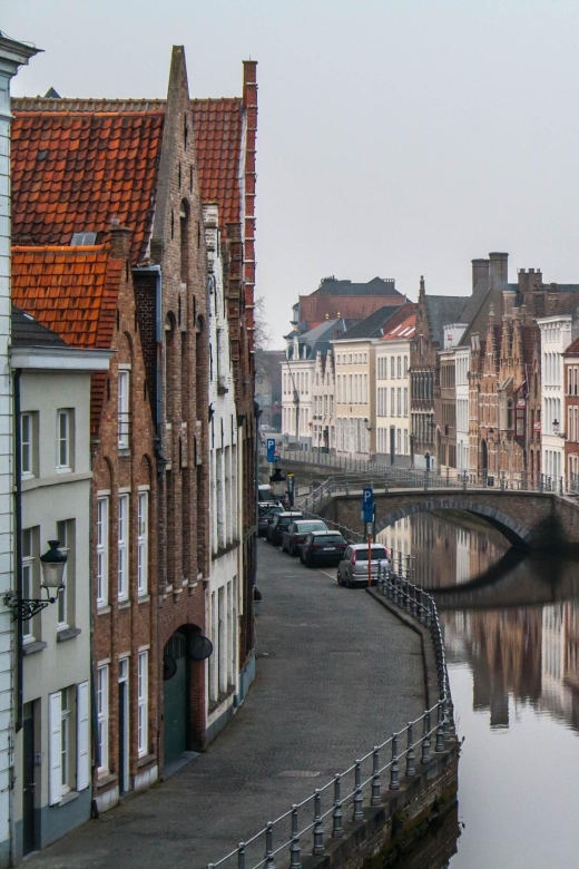 From Paris: Day Trip to the Enchanting Brussels and Bruges - Bruges: The Canal-Linked Walking Plan That Actually Makes Sense
