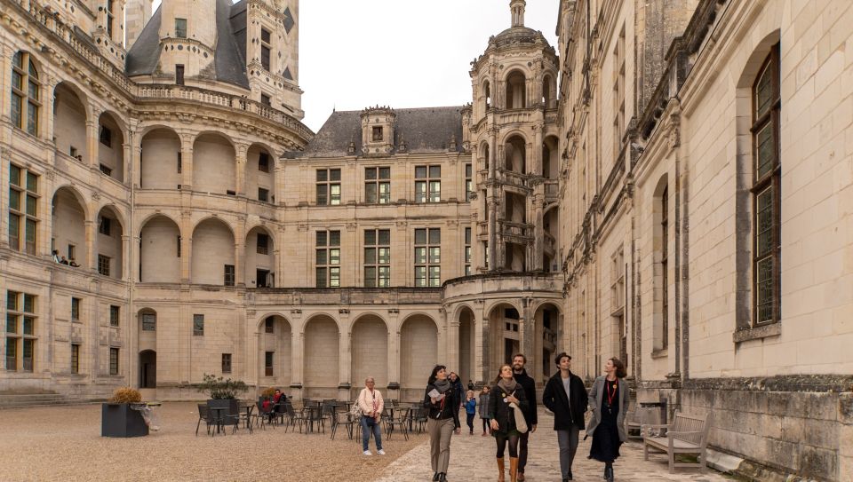 From Paris: Full-Day Loire Valley Chateaux Tour - Guides, Audio, and Storytelling: What You Should Expect