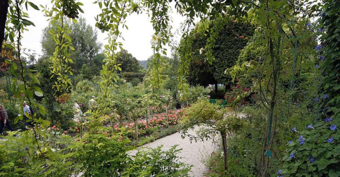 From Paris: Giverny and Monet's Home Day Trip - Why Giverny works as a half-day escape from Paris