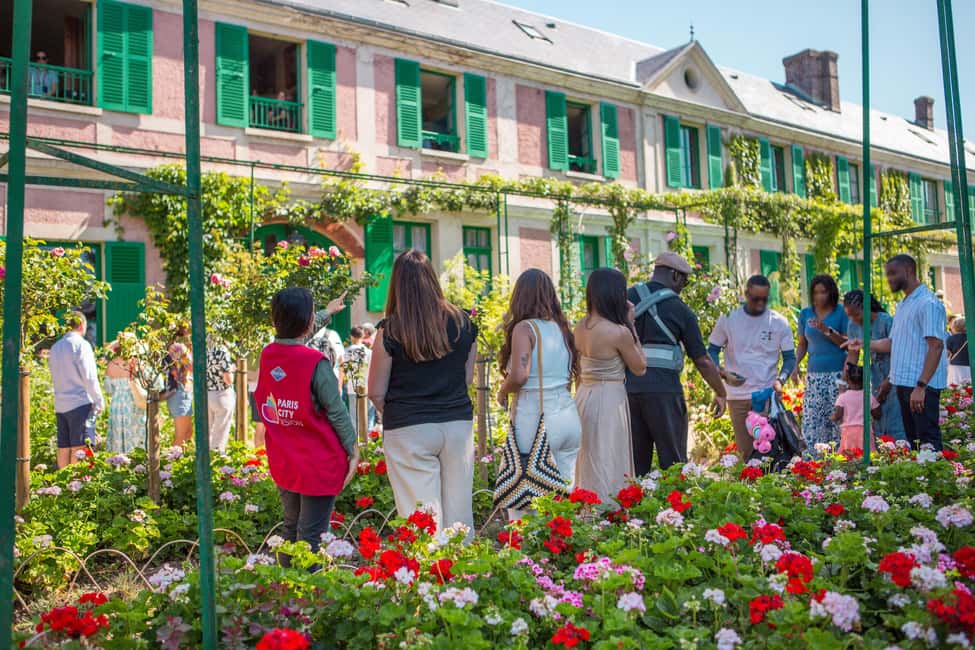 From Paris: Giverny Day Trip with Audio Guide or Live Guide - Why This Monet Day Trip Works: Half-Day, Real Gardens, Easy Transit