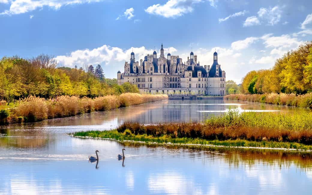 From Paris: Loire Valley Castles Day Trip With Wine Tasting - Why Loire Valley Castles from Paris Work in One Day
