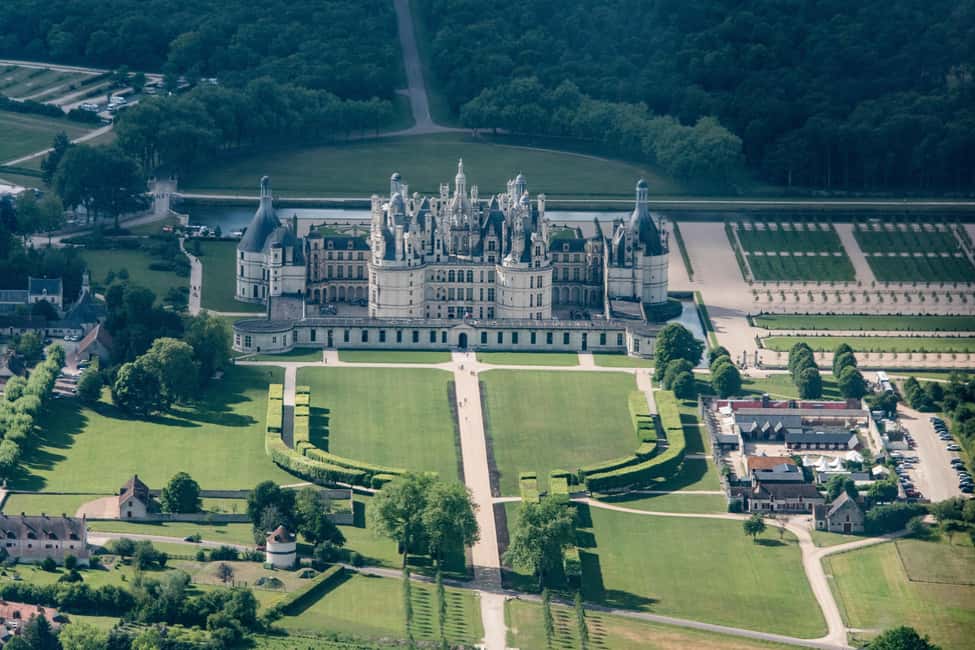 From Paris: Loire Valley Castles Day Trip With Wine Tasting - Should You Book This Paris to Loire Castles Trip?