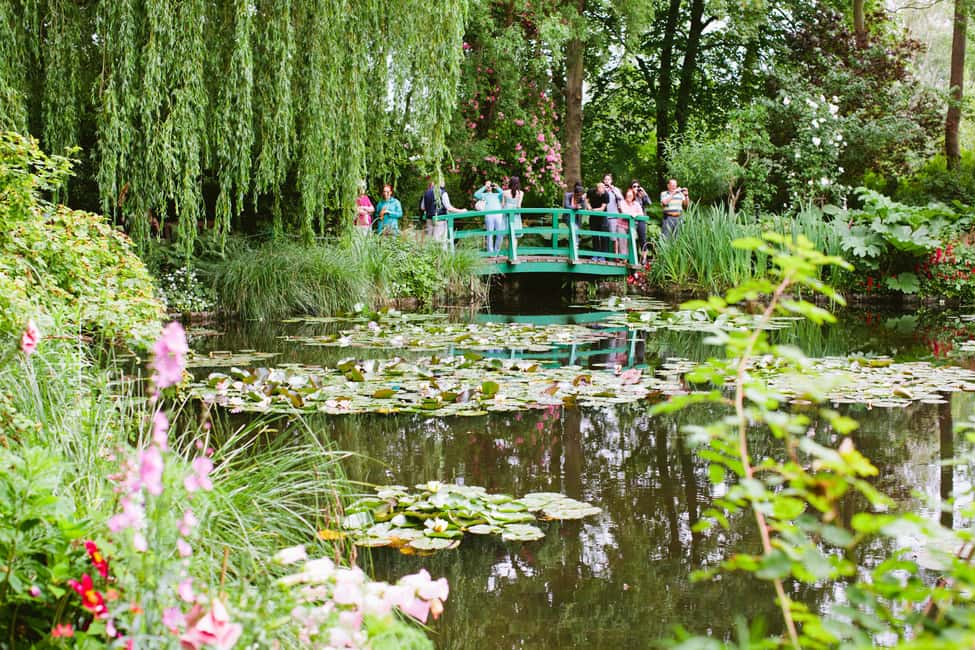 From Paris: Monet Garden & Giverny Bike Tour and Picnic Stop - Price and Value: Why This Costs $140 Worth Considering