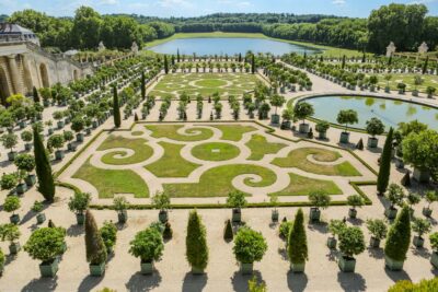 From Paris: Versailles Palace & Gardens with Transportation - Skip-the-line entry: what it buys you in real time