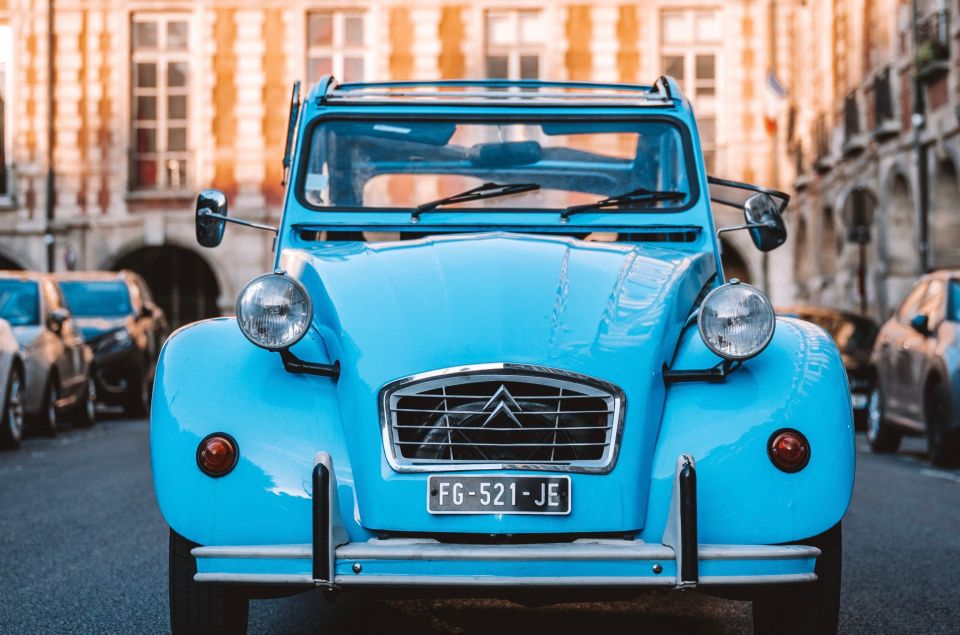 Guided Tour of Paris in Classic Convertible - Montmartre first: Sacré-Cœur, Place du Tertre, and Moulin de la Galette