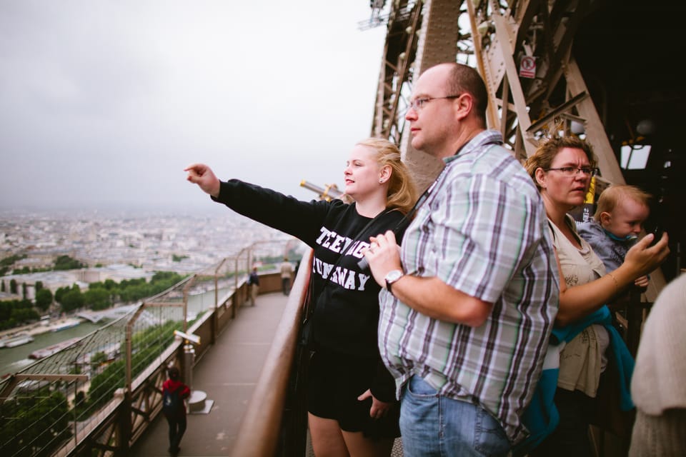 Highlights of Paris Bike Tour in English or Dutch - The Louvre Museum: seeing the icon without making it a whole day