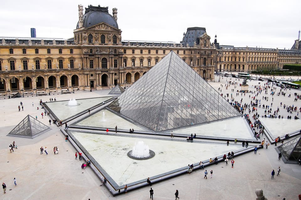 Louvre Guided Treasure Hunt for Families and Kids - The 2-hour flow: booklet, clue cards, final puzzle