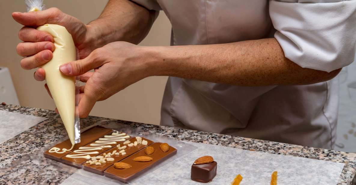 Paris: 45-minute Chocolate Making Workshop at Choco-Story - Toppings, Molds, and the Art of a Pretty Bar