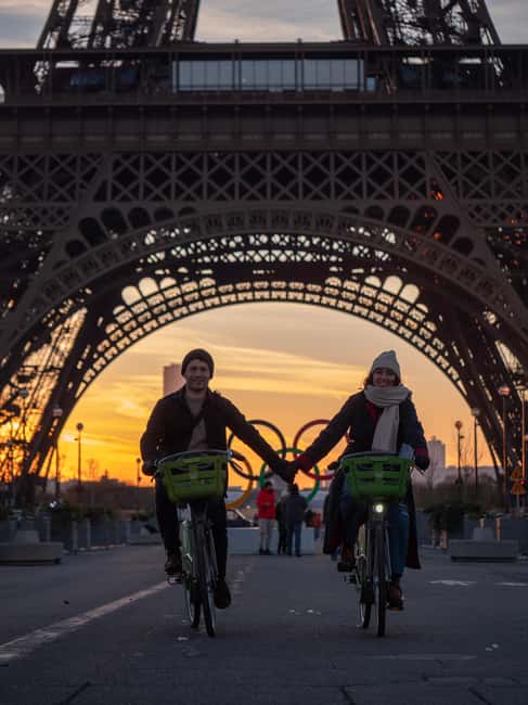 Paris Before the Crowds: Sunrise Bike Tour with Breakfast - Why sunrise biking makes Paris feel bigger (and calmer)