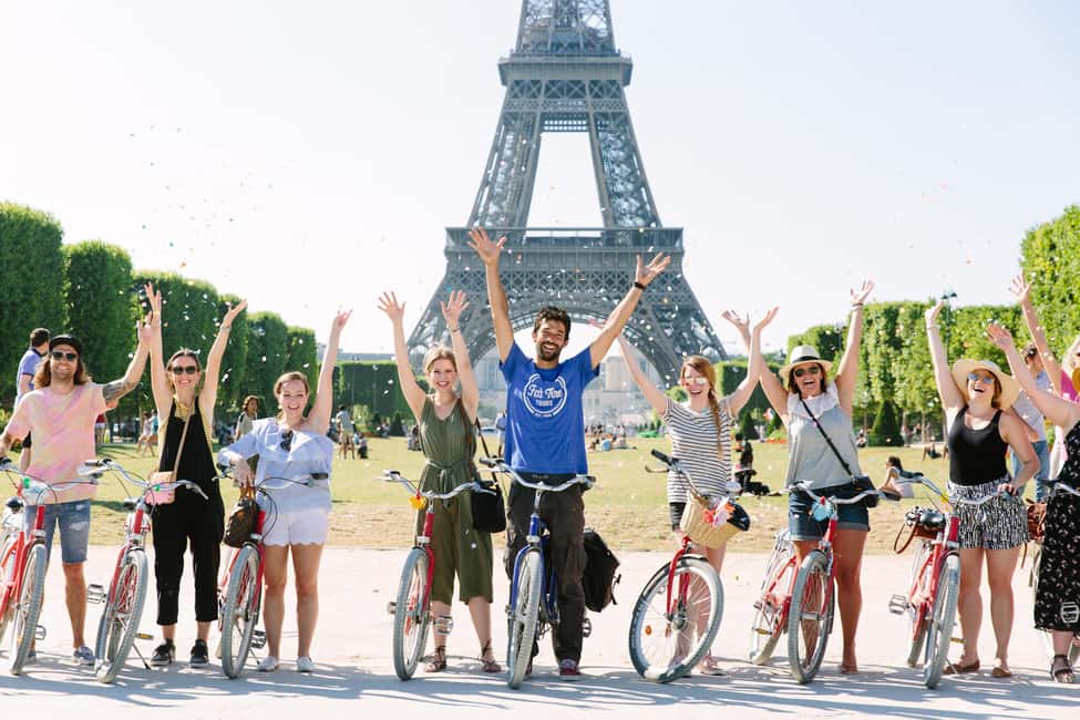 Paris Bike Tour: Eiffel Tower, Place de la Concorde & More - Key points at a glance