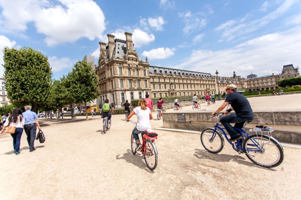Paris Bike Tour: Eiffel Tower, Place de la Concorde & More - Les Invalides and the Dome church: Napoleon’s resting place explained
