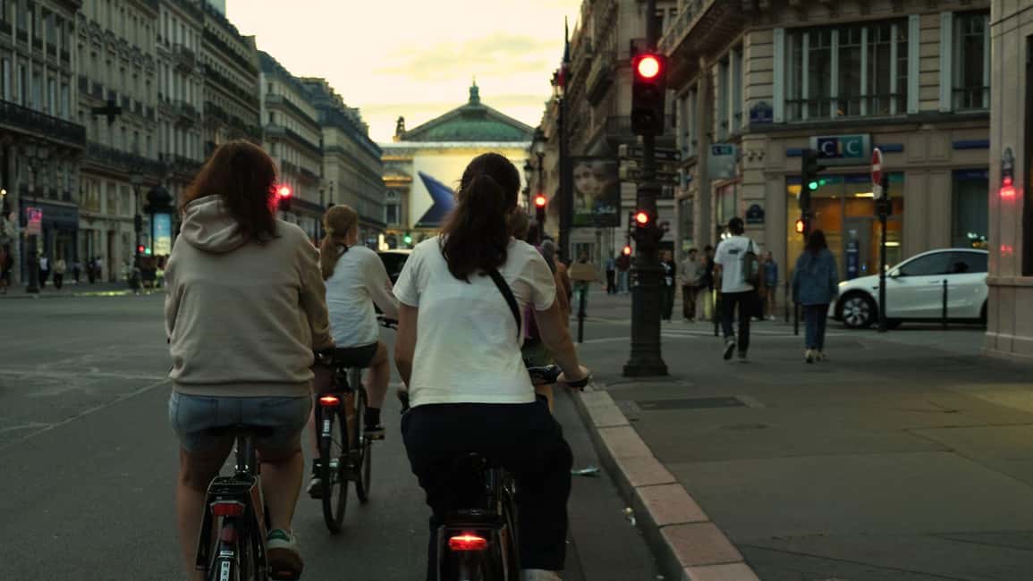 Paris By Night: 3-Hour Guided Bike Tour - Key things to know before you go
