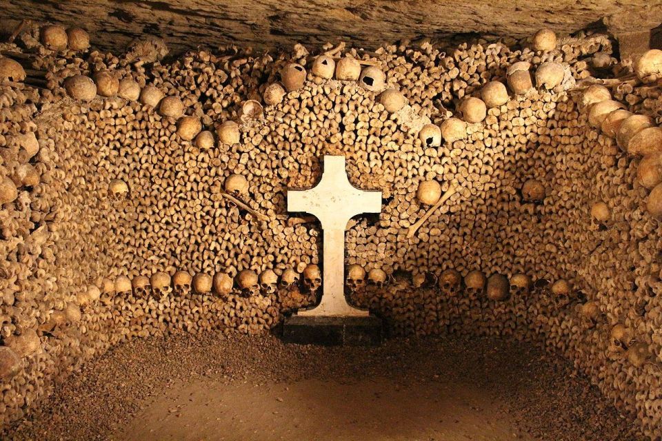 Paris: Catacombs Entry & Seine River Cruise with Audio Guide - Audio Guide in the Tunnels: How It Keeps the Visit Respectful
