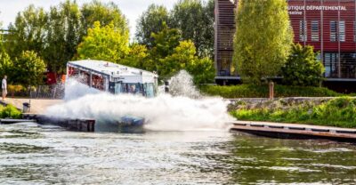 Paris: City and River Seine Tour on an Amphibious Bus - The Eiffel Tower to Arc de Triomphe drive: your quick-hit Paris orientation