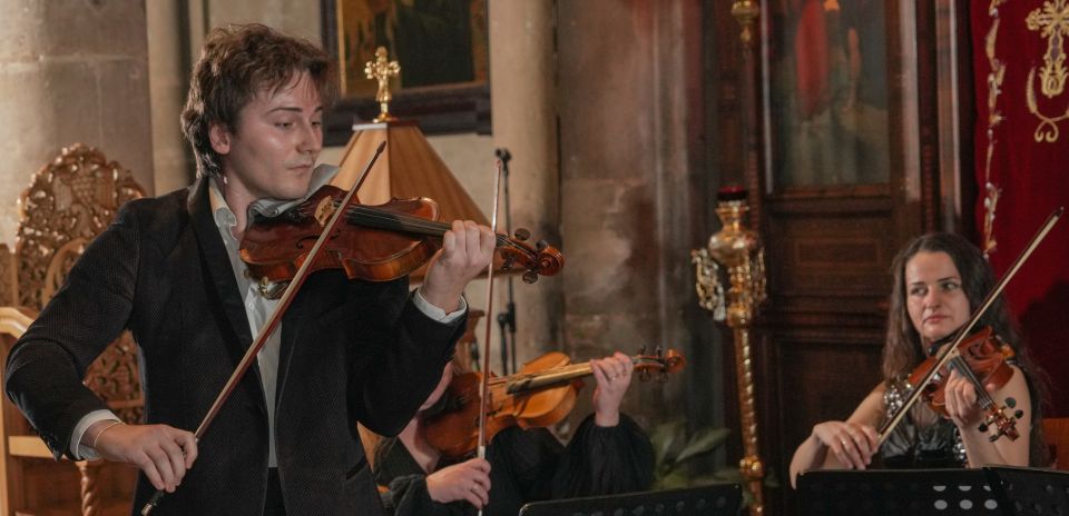 Paris: Classical Music Concert in Saint-Julien-le-Pauvre - Seating Reality Check: Sound Works Everywhere, Sight Depends