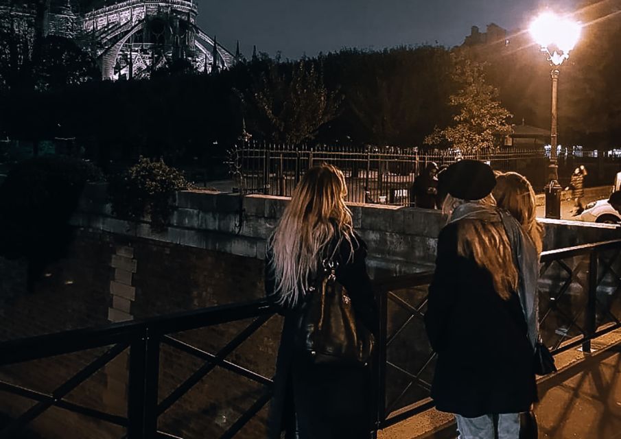 Paris: Dark History and Ghostly Guided Walking Tour - Notre-Dame exterior stops and the symbols your eyes can catch