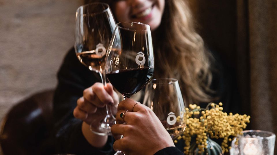 Paris: Dinner with Customized Wine Selection - Learning to read wine and champagne labels without the fog