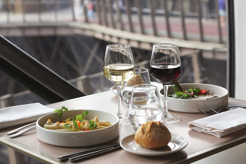 Paris: Early Dinner at Madame Brasserie in the Eiffel Tower - Price and value: is $148 per person worth it?