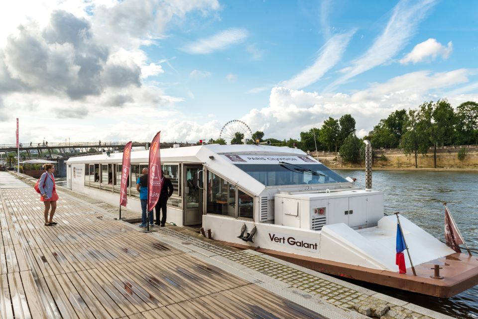 Paris: Early Evening Dinner Cruise on the River Seine - Who Should Book This (and Who Might Regret It)