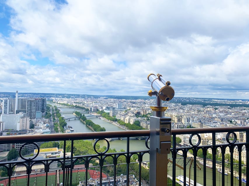 Paris: Eiffel Tower Elevator 2nd Level and Summit Access - Timing, crowds, and how to make 90 minutes feel smooth