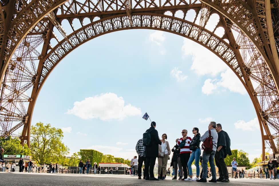 Paris: Eiffel Tower Fully Guided Tour with Summit Option - The summit option: glass-walled lifts to 276 meters