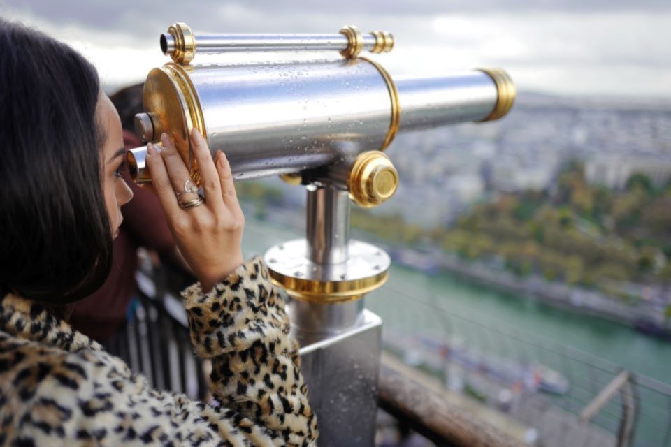 Paris: Eiffel Tower, Hop-On Hop-Off Bus, Seine River Cruise - What to Bring (and What to Leave Behind)