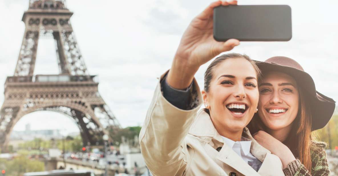 Paris: Eiffel Tower Hosted Tour, Seine Cruise and City Tour - Seine cruise: a 1-hour reset with real commentary