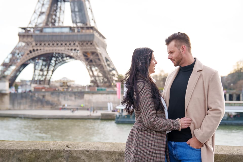 Paris: Eiffel Tower Photoshoot with a Professional - Retouched High-Res Photos: Natural, Not Overdone