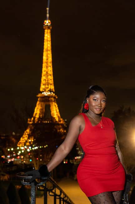 Paris: Eiffel Tower Private Professional Photoshoot - Photo delivery: what you get, and why it’s a good deal