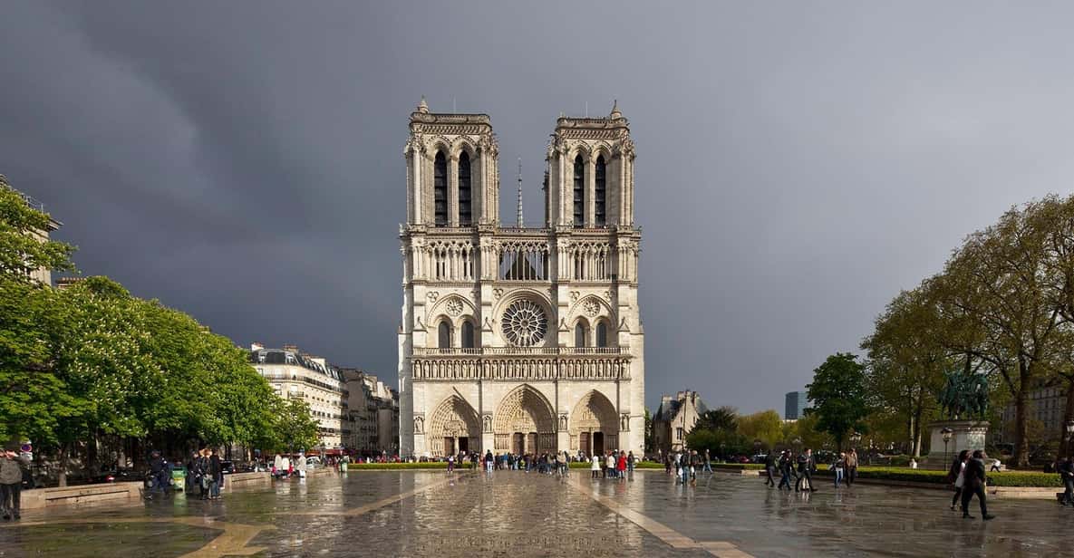 Paris: Eternal Notre-Dame VR Experience Ticket - Languages, Groups, and Who This Suits Best