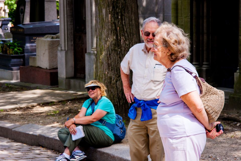 Paris: Famous Graves of Pere Lachaise Cemetery Guided Tour - Chopin, Molière, Edith Piaf: turning famous names into real stories