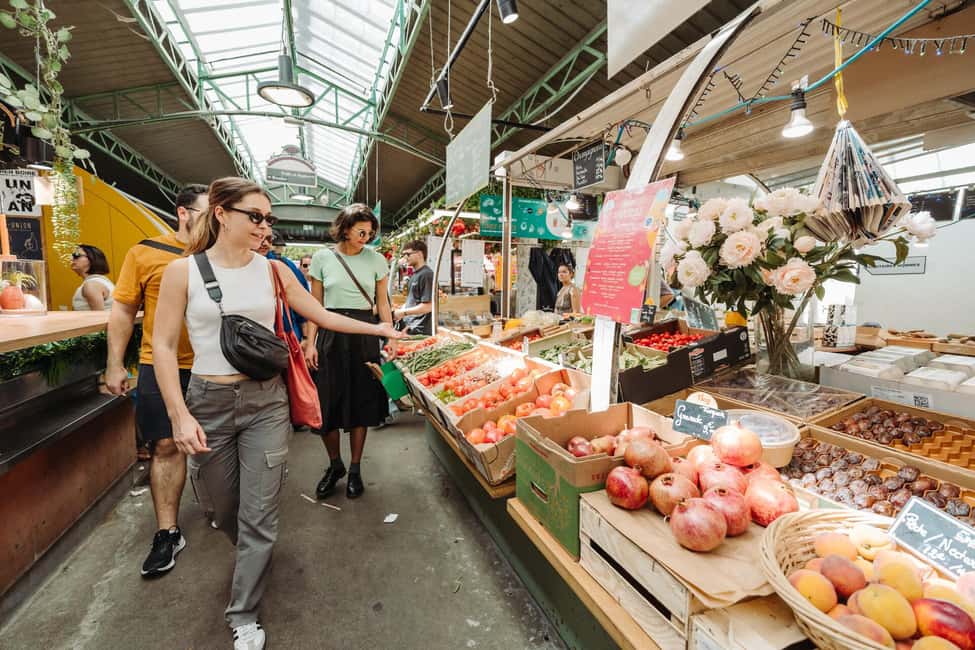Paris: Food and Wine Tasting Walking Tour in Le Marais - Le Marais starts with real Paris bread and butter