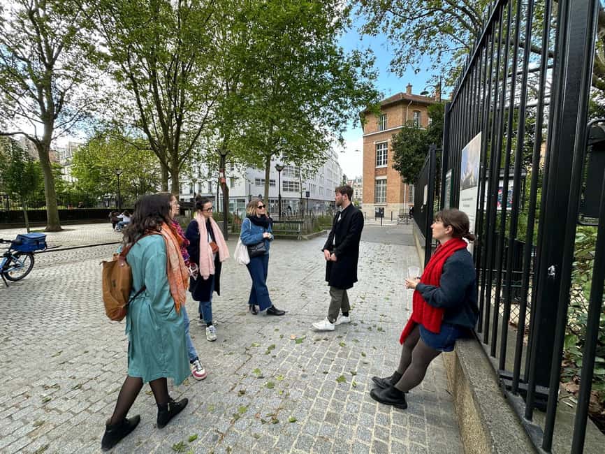 Paris: French Revolution Tour Relive the 14th July 1789 - Le Passage de Lhomme: narrow streets, big storytelling power