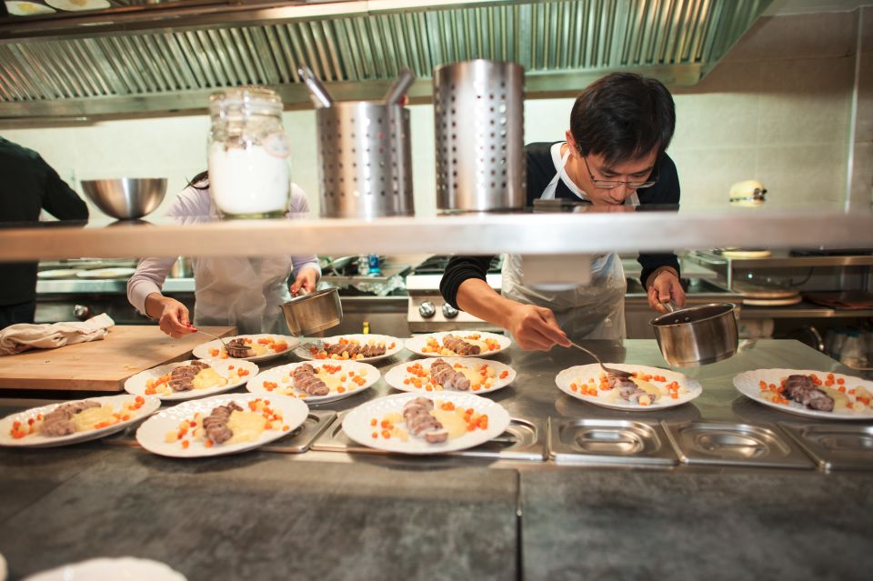 Paris: Full-Day Cooking Class with 3-Course Lunch - Le Foodist in the Latin Quarter: your calm kitchen base