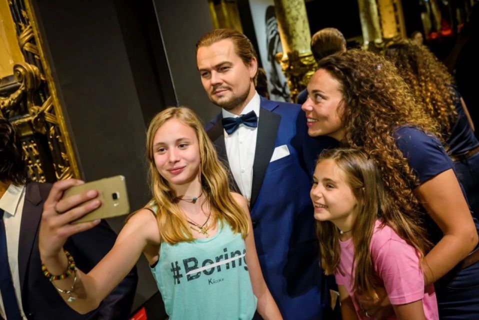 Paris: Grèvin Wax Museum and Seine River Cruise Tickets - Grévin Wax Museum: A Fast Way to Feel Like You Know Paris Celebrities