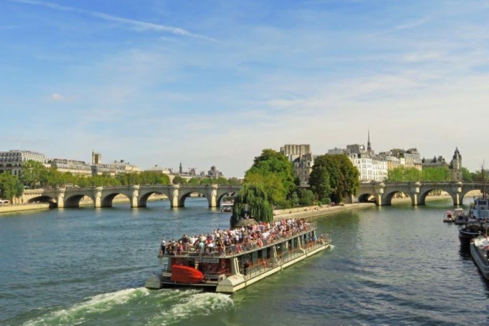 Paris: Grèvin Wax Museum and Seine River Cruise Tickets - What the Audio Guide Actually Does for You on the Boat