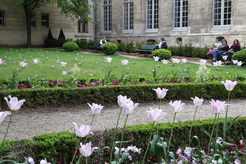 Paris: Guided tour of Marais in German - Marais in German: why this tour works for first-timers and return visitors