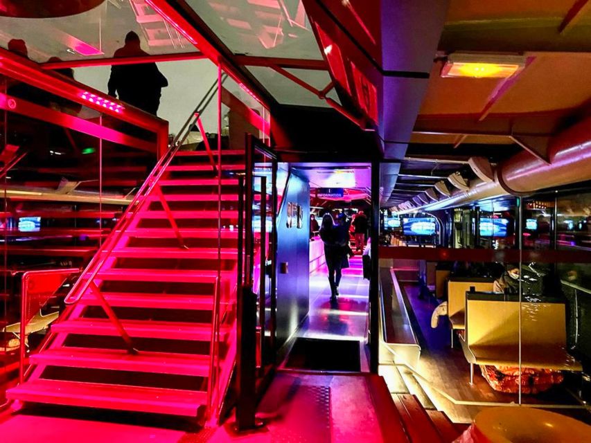 Paris: Illuminated Evening River Cruise & Waffle Tasting - Who this cruise is best for