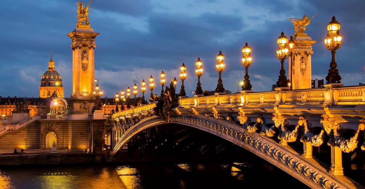 Paris: Illuminated Walking Tour - Meeting Up: Where You Start and Why It Matters