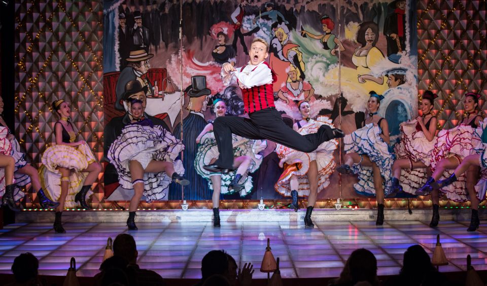 Paris: La Nouvelle Eve Cabaret Show with Champagne - Price and value: does $116 make sense for 90 minutes?