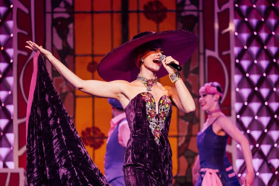 Paris: La Nouvelle Eve Cabaret Show with Champagne - Who should book La Nouvelle Eve, and who should skip it