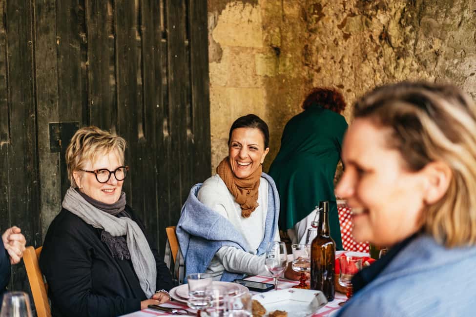 Paris: Loire Valley Chambord Castle, Wine Tasting & Lunch - What you’ll taste in Loire (and the grapes you should remember)