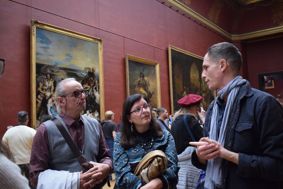 Paris: Louvre Masterpieces Tour with Pre-Reserved Tickets - Entering the Louvre without queue stress