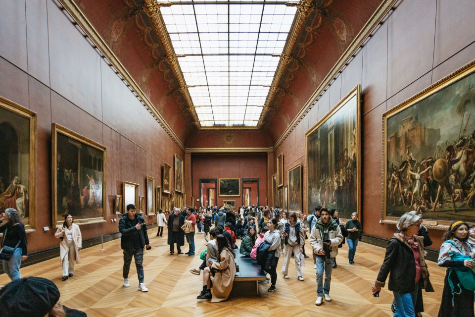 Paris: Louvre Museum Entry Ticket With Host and River Cruise - Should you book the Louvre and Seine cruise package?