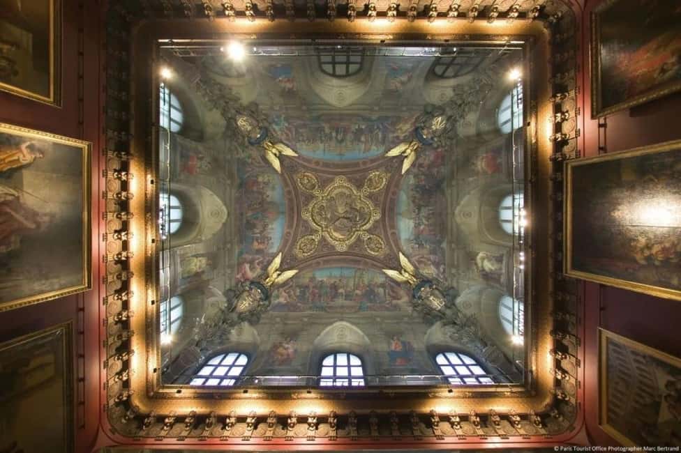 Paris: Louvre Museum Hosted Entry & Masterpieces Audio Guide - Should you book this Louvre Museum hosted entry and audio guide?
