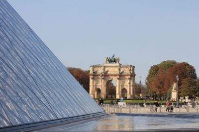 Paris: Louvre Reserved Ticket and River Cruise Combo - Louvre timed entrance: why it helps (and where it still doesn’t)