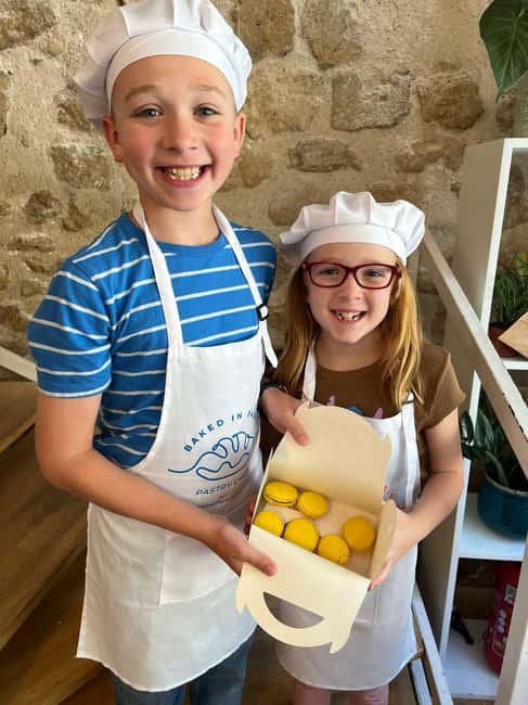 Paris: Macaron Baking Class for Families and Kids - Timing Matters: The 20-Minute Schedule Cutoff
